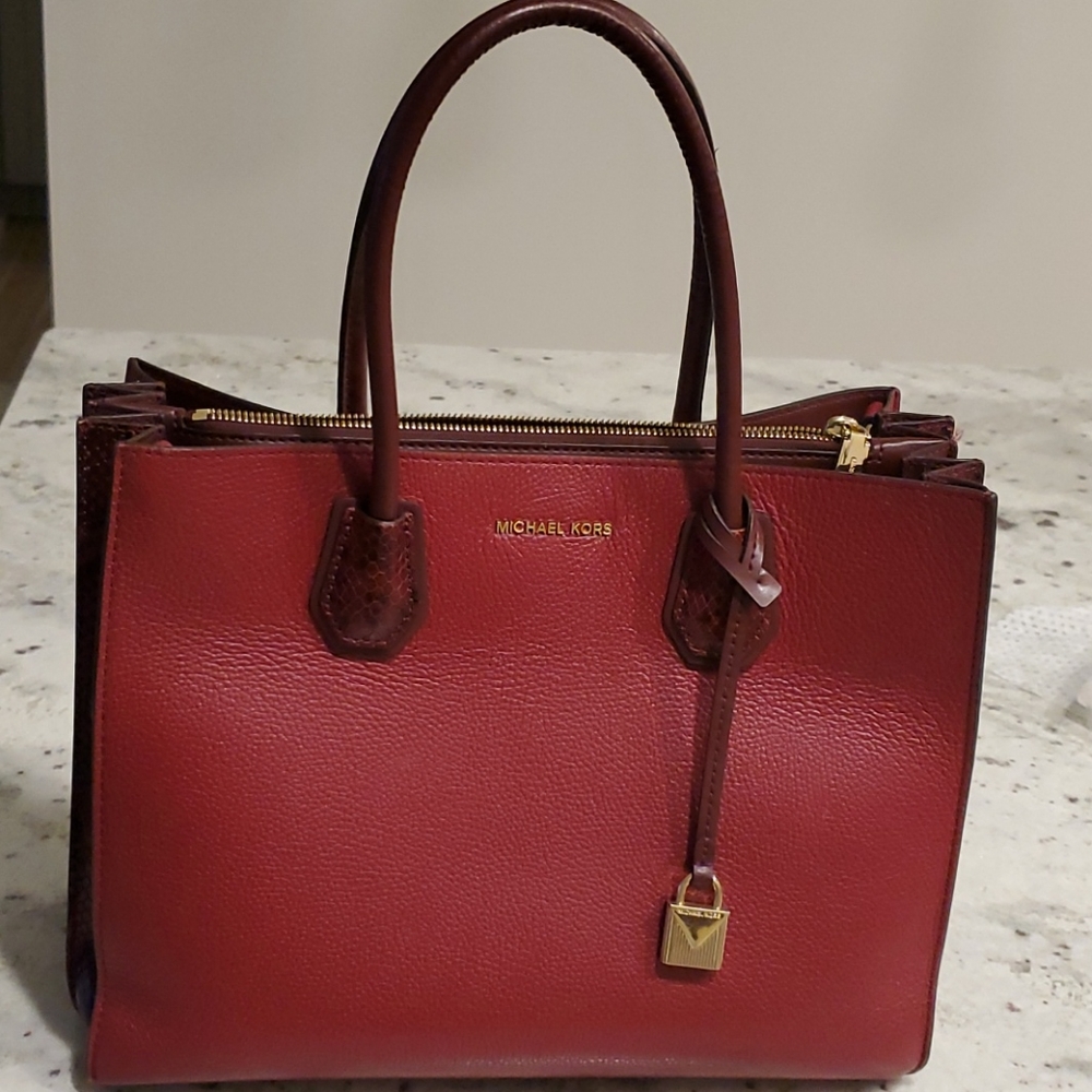 Michael Kors Tote